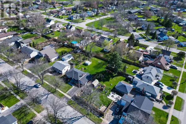 Niagara Falls (chippawa), ON L2G7A3,8685 ROOSEVELT STREET