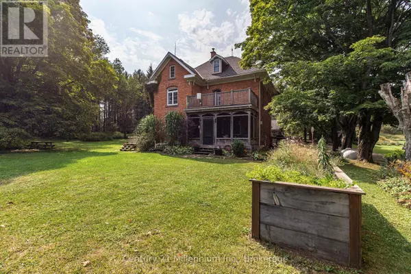 West Grey, ON N0C1K0,553308 GREY ROAD 23