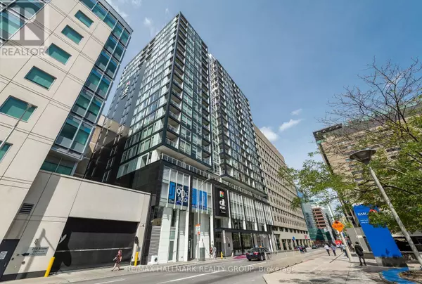 199 Slater ST #1806, Ottawa, ON K1P0C8