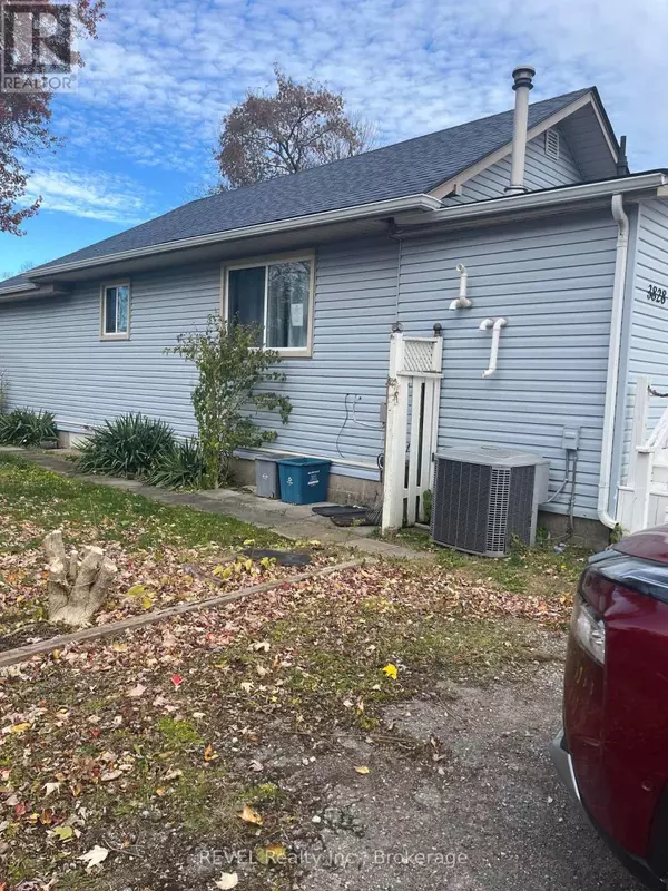 Fort Erie (crystal Beach), ON L0S1B0,3828 ROXBOROUGH AVENUE