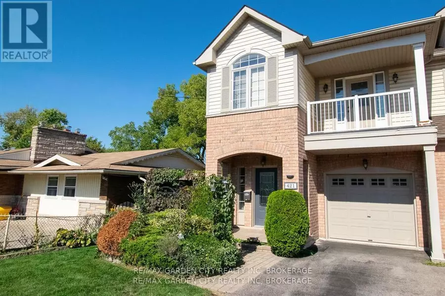 421 QUEENSTON STREET, St. Catharines (e. Chester), ON L2P2Y3