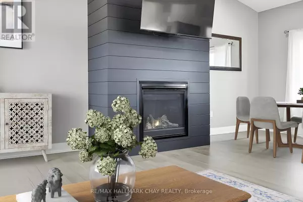 Kawartha Lakes (carden), ON L3V6H5,122 DAY DRIVE