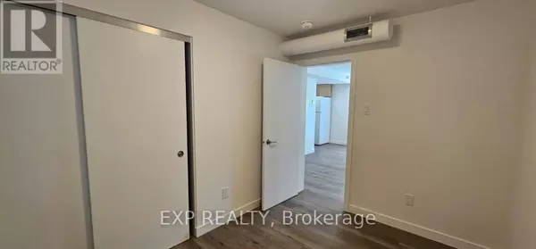 Ottawa, ON K1L6P5,216 Mcarthur AVE #02