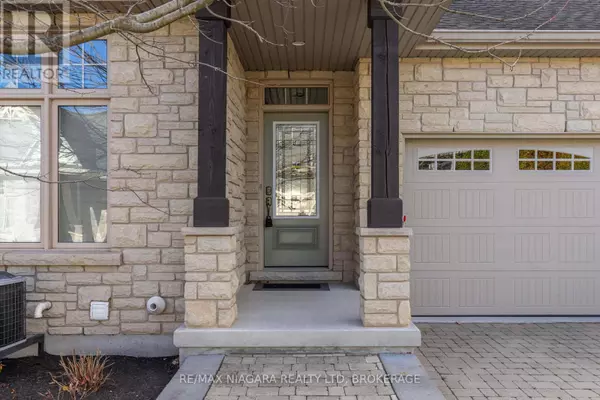 Niagara-on-the-lake (st. Davids), ON L0S1J1,19 CRIMSON DRIVE