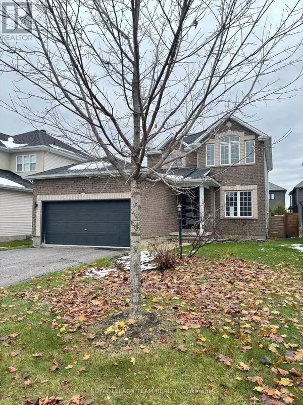 78 FRIENDLY CRESCENT, Ottawa, ON K2S2B5