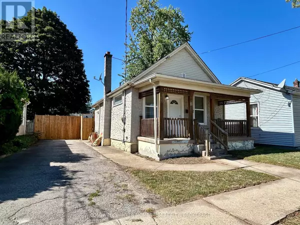 St. Catharines (downtown), ON L2R4S5,11 GREENLAW PLACE