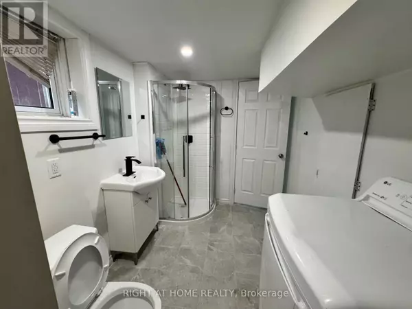 Windsor, ON N8X1R6,1395 Dougall AVE #Bsmnt