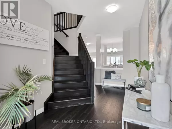 Hamilton (stoney Creek Mountain), ON L8J0L5,67 LEXINGTON AVENUE