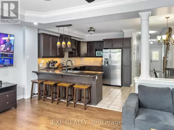 Hamilton (binbrook), ON L0R1C0,66 FALL FAIR WAY