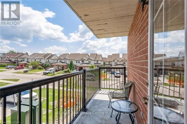 Guelph (grange Road), ON N1E0C4,415 Grange RD East #202