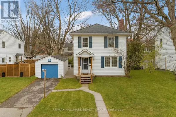 9 BEDFORD CRESCENT, Ottawa, ON K1K0E3