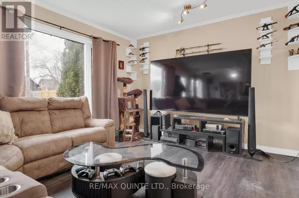 Quinte West (frankford Ward), ON K0K2C0,60 OXFORD ROAD