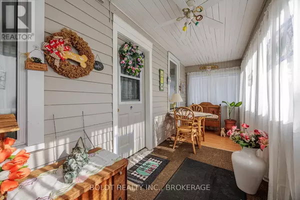 Thorold (thorold Downtown), ON L2V2E6,66 CHAPEL STREET N