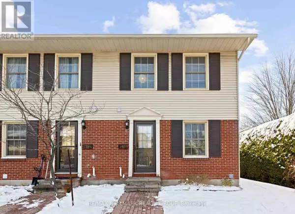 1160 Shillington AVE #11, Ottawa, ON K1Z7Z4