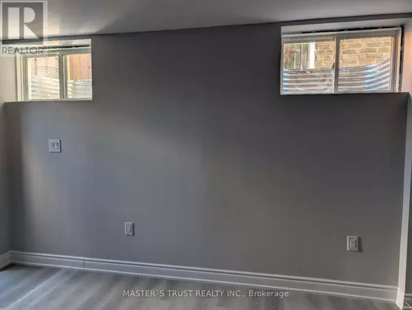 Guelph (kortright East), ON N1G0G2,100 KIRVAN DRIVE