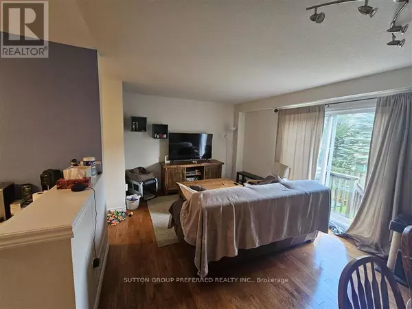 London North (north M), ON N6H0B6,1059 WHETHERFIELD STREET