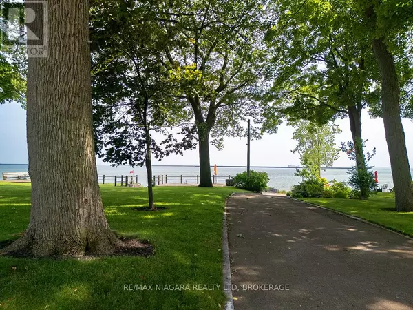 Port Colborne (sugarloaf), ON L3K2R8,101 TENNESSEE AVENUE