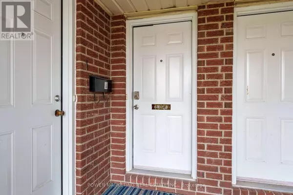 Ottawa, ON K1C6E9,6702 Jeanne D'arc BLVD North #B