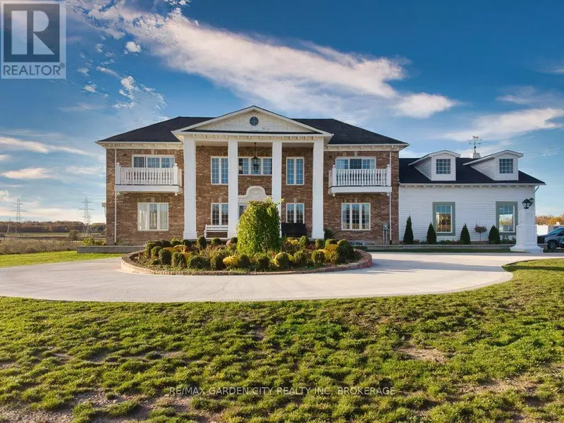 2400 EFFINGHAM STREET, Pelham (north Pelham), ON L0S1C0