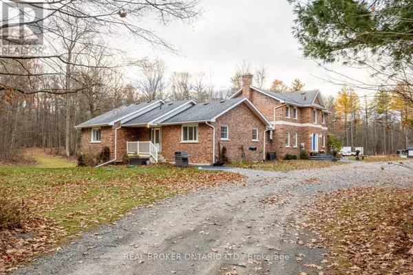 Kawartha Lakes (manvers), ON L0A1K0,398 SANDY HOOK ROAD