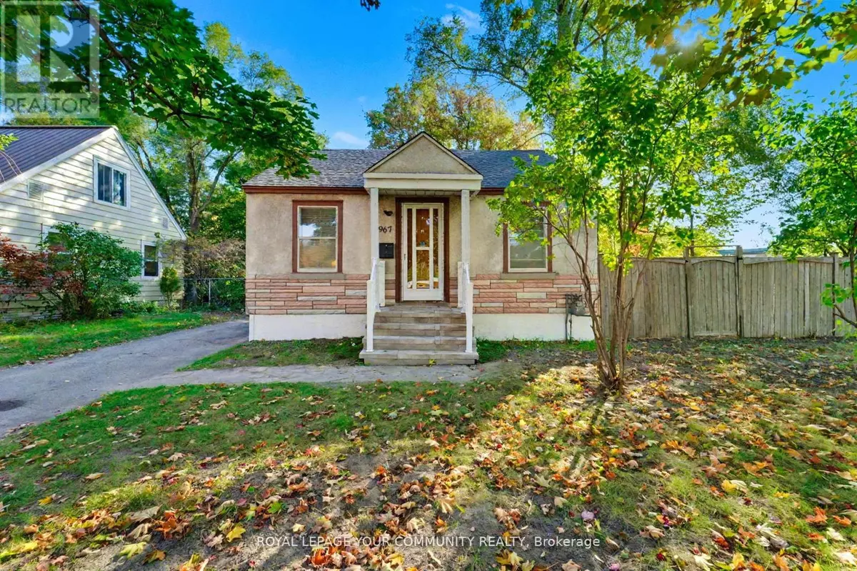 Ottawa, ON K1Z6A3,967 MERIVALE ROAD