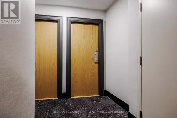 Hamilton (corktown), ON L8N3X3,150 Charlton AVE East #2604