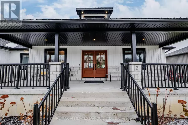 South Stormont, ON K0C1R0,2 MEADOW LANE