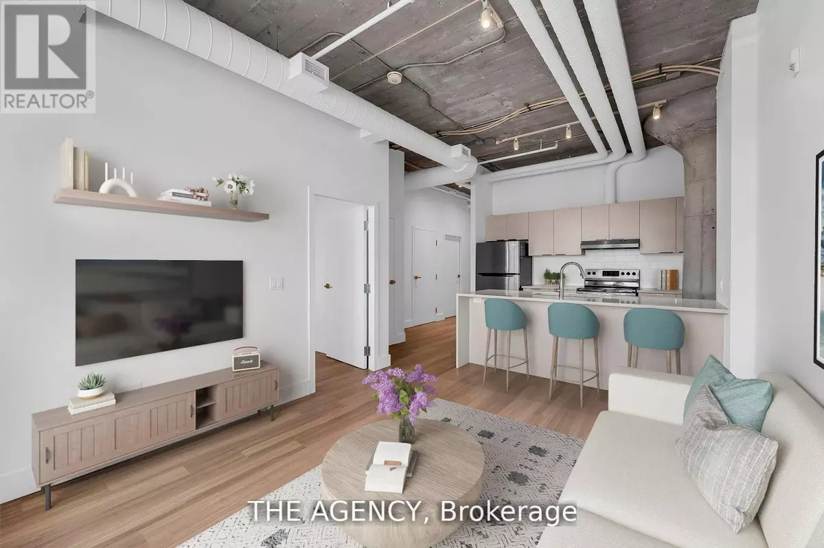 Guelph (st. Patrick's Ward), ON N1E0T8,120 HURON ST #221