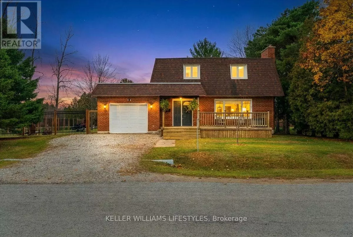 Plympton-wyoming (plympton Wyoming), ON N0N1E0,6925 FRANCIS STREET