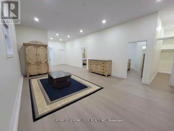 Hamilton (ancaster), ON L0R1R0,352 Sunnyridge RD West #A