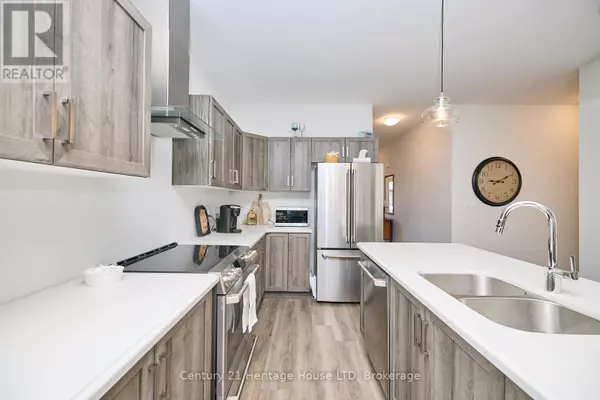 Fort Erie (lakeshore), ON L2A0E8,394 HUMMEL CRESCENT