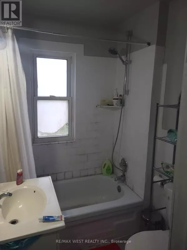 1238 Niagara ST #1240, Windsor, ON N9A3V6