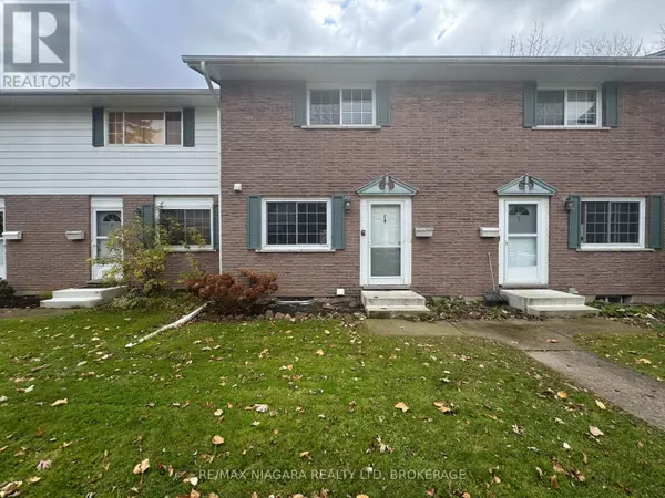 Niagara Falls (arad/fallsview), ON L2G3A9,5852 FRONTENAC ST #8