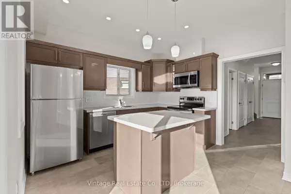 Thorold (rolling Meadows), ON L2V0H6,33 CINNAMON STREET