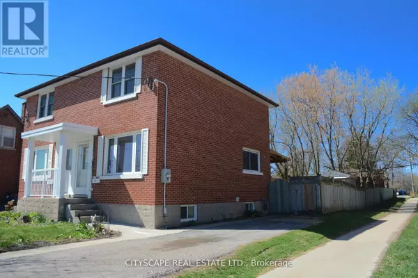 Kitchener, ON N2M3Y8,258 LORNE AVENUE
