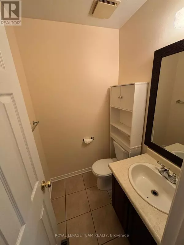 Ottawa, ON K1B5K4,1648 NORDIC WAY