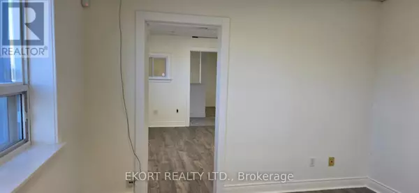 Belleville (belleville Ward), ON K8P3M5,10 FAHEY STREET