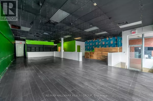 Ottawa, ON K1R6R6,843-839 SOMERSET STREET W