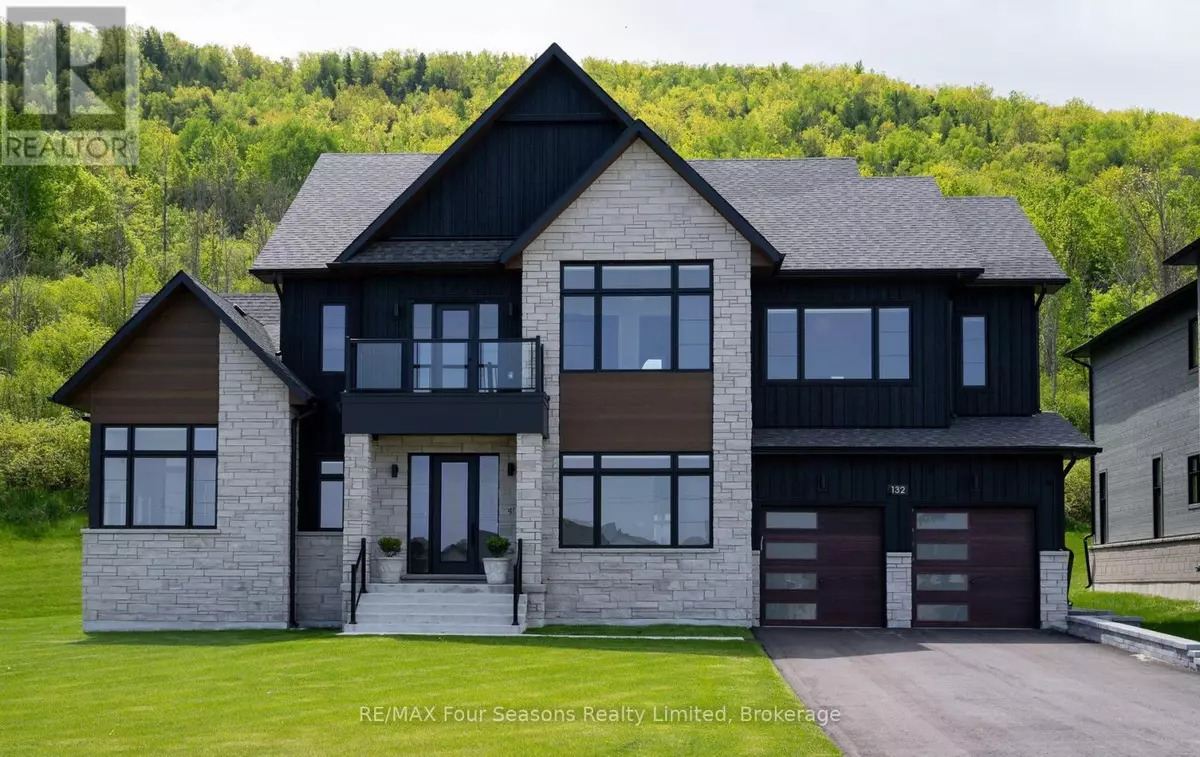 Blue Mountains, ON N0H2P0,132 DOROTHY DRIVE