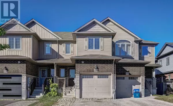 21 MACHADO STREET, Kitchener, ON N2R0C1