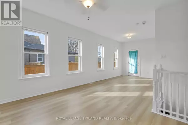 London East (east L), ON N5Z1M7,876 Van ST #1