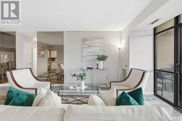 Hamilton (stoney Creek), ON L8E3W6,301 Frances AVE #407