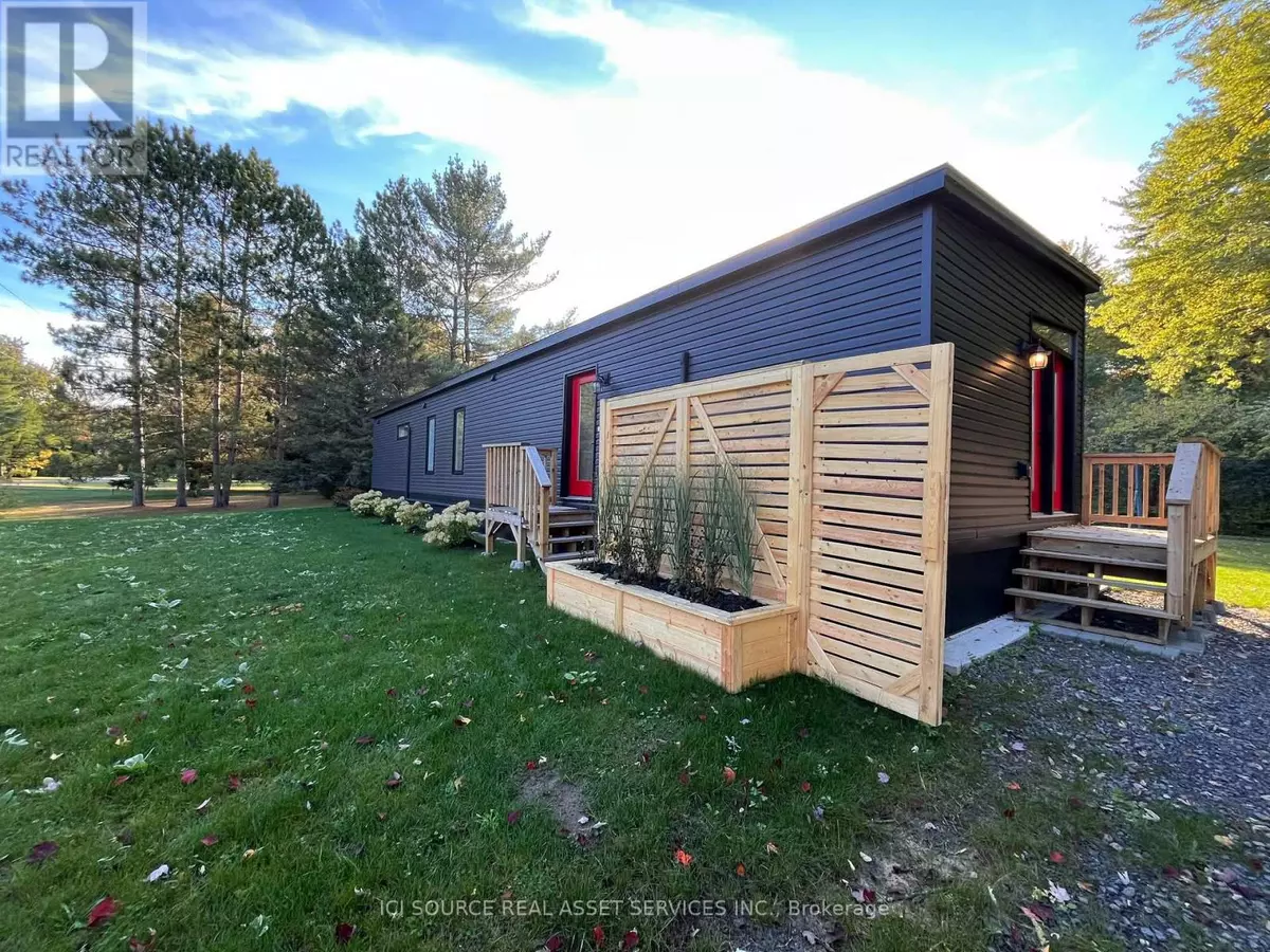 Ottawa, ON K0A3H0,5620 Rockdale RD #51