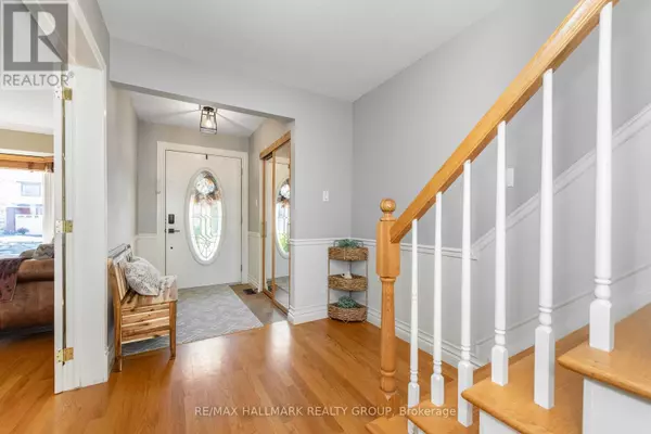 Ottawa, ON K2J1H5,35 ST REMY DRIVE