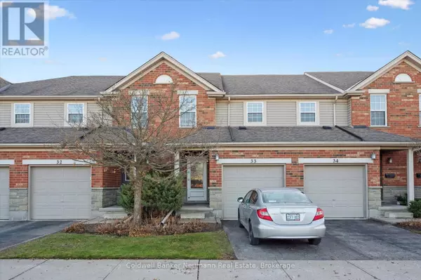 124 Gosling GDNS #33, Guelph (clairfields/hanlon Business Park), ON N1G5K6