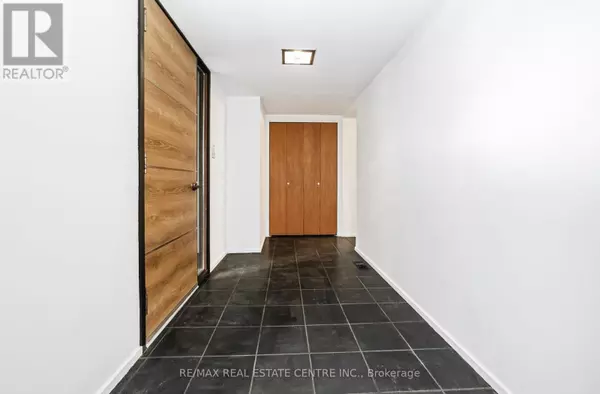 Puslinch, ON L0P1J0,4314 CONCESSION 11 ROAD