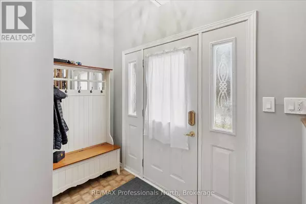 Huntsville (chaffey), ON P1H1S6,91 HUBBEL CRESCENT