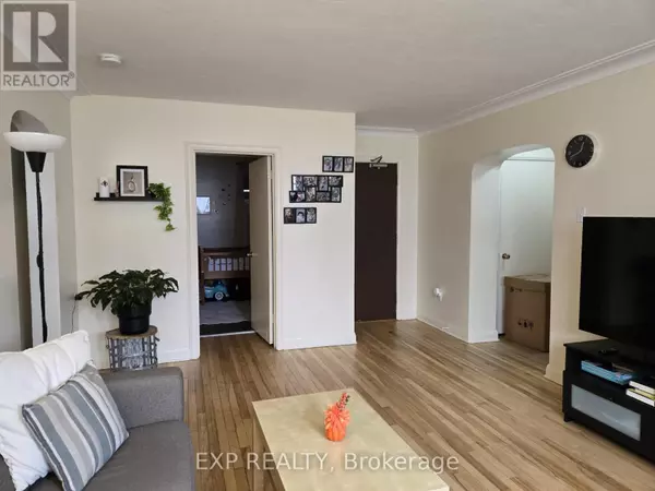 Ottawa, ON K1Y2S3,16 Bullman ST #5