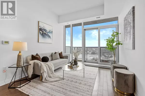 Ottawa, ON K1S5W9,805 CARLING AVE #3505