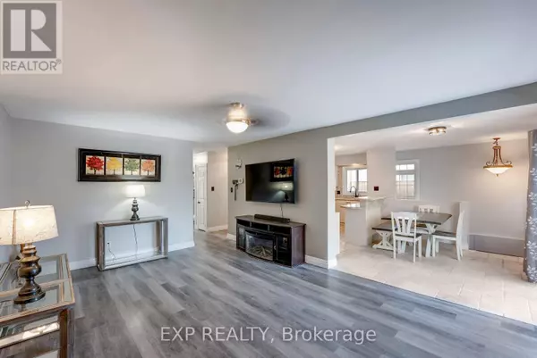 Niagara Falls (chippawa), ON L2G6K3,3426 STRANG DRIVE